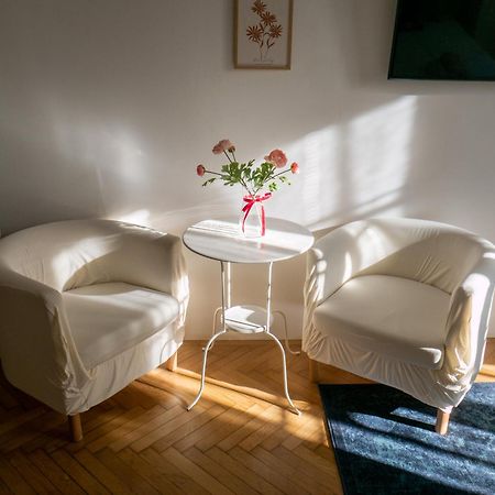 Quiet Apartment Near Buda Castle Budapest Exteriör bild