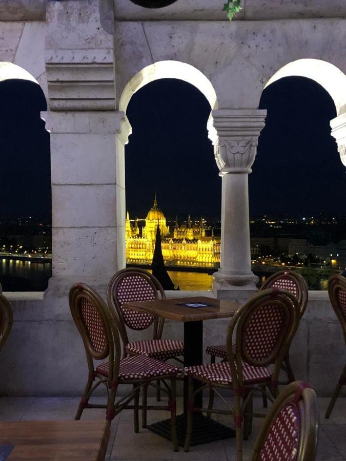 Quiet Apartment Near Buda Castle Budapest Exteriör bild