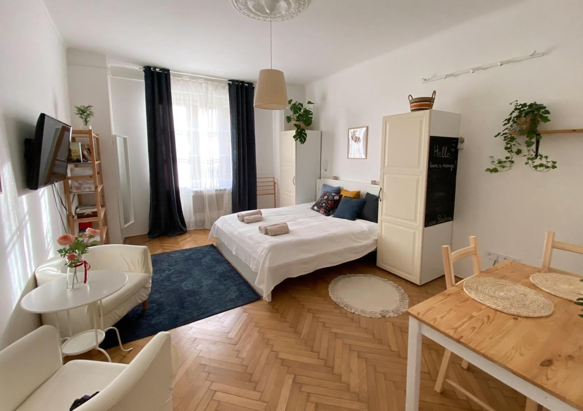 Quiet Apartment Near Buda Castle Budapest Exteriör bild